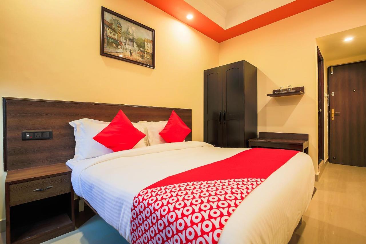 Flagship Near Redikuppam Main Road Near Juhu 3*