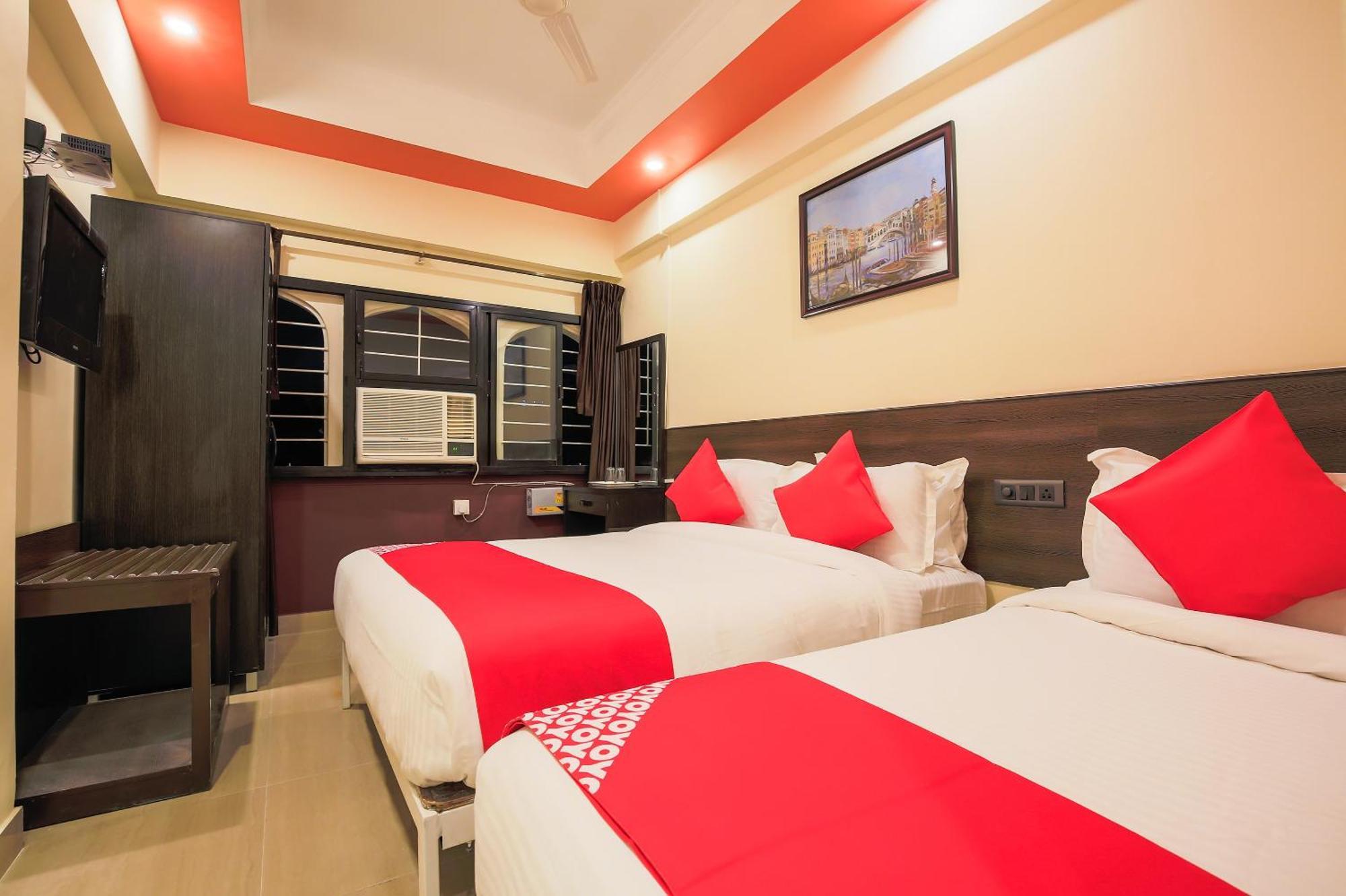 Flagship Near Redikuppam Main Road Near Juhu Hotel Chennai